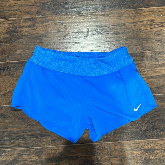 Women’s shorts - Picture 1 of 4